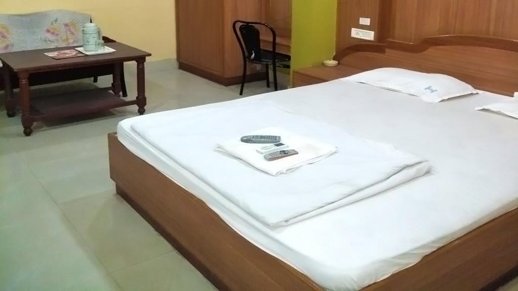 Hotel Paul Heights Jharsuguda Ngoại thất bức ảnh